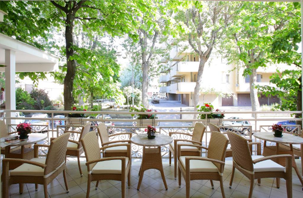 Hotel Ravello Adults Only Rimini Exterior photo