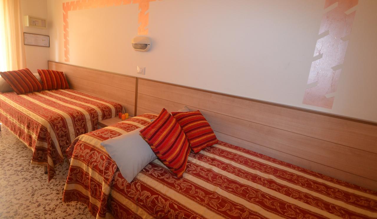 Hotel Ravello Adults Only Rimini Exterior photo